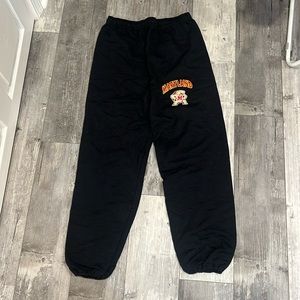 Custom University of Maryland Sweatpants - size medium never worn